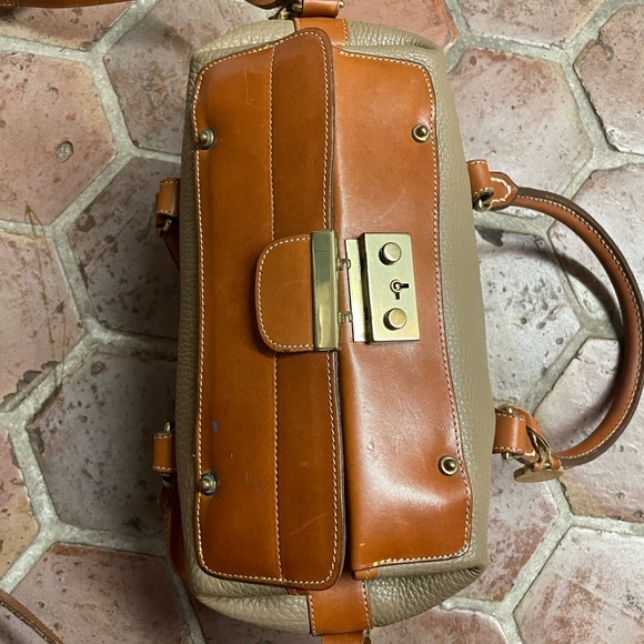 Vintage Dooney Medicine Bag Design - Picture 4 of 5